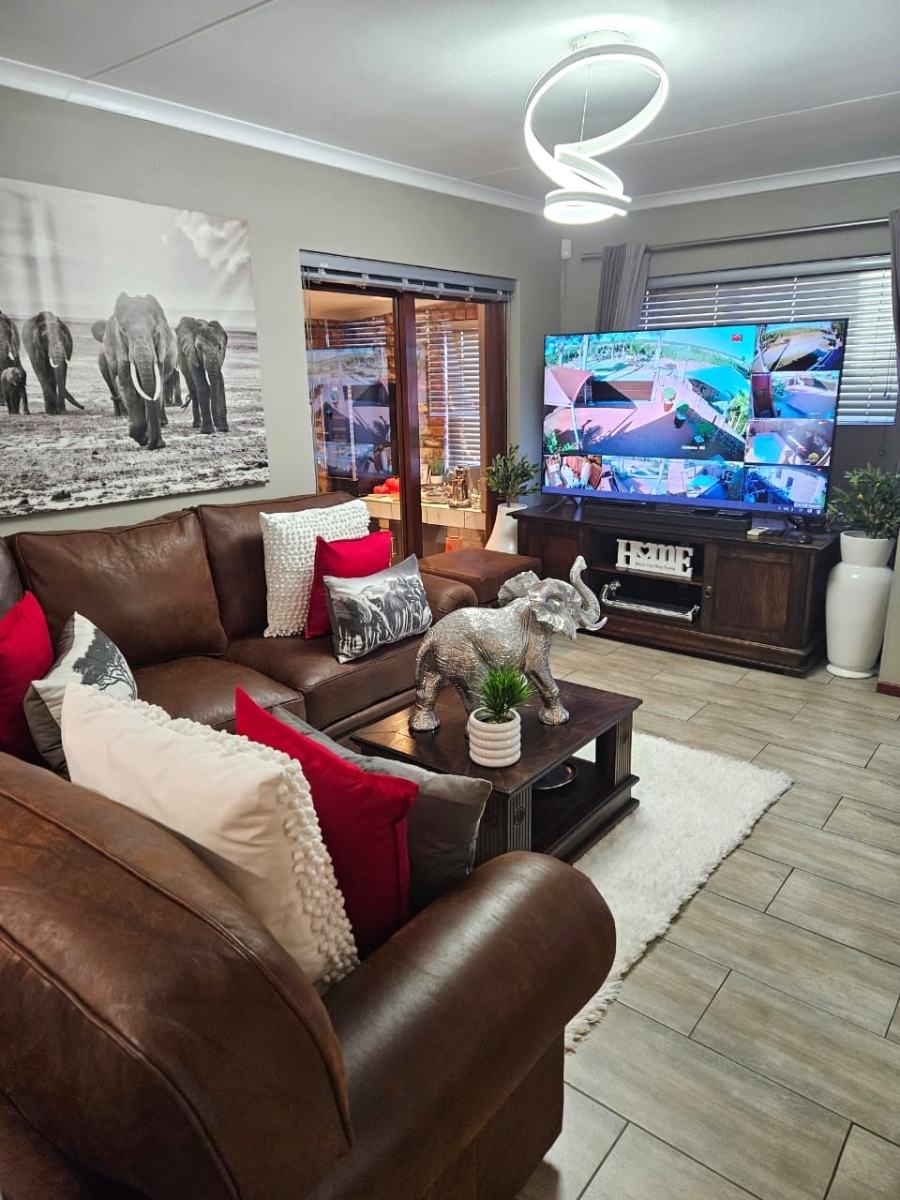 2 Bedroom Property for Sale in Strelitzia Park Eastern Cape